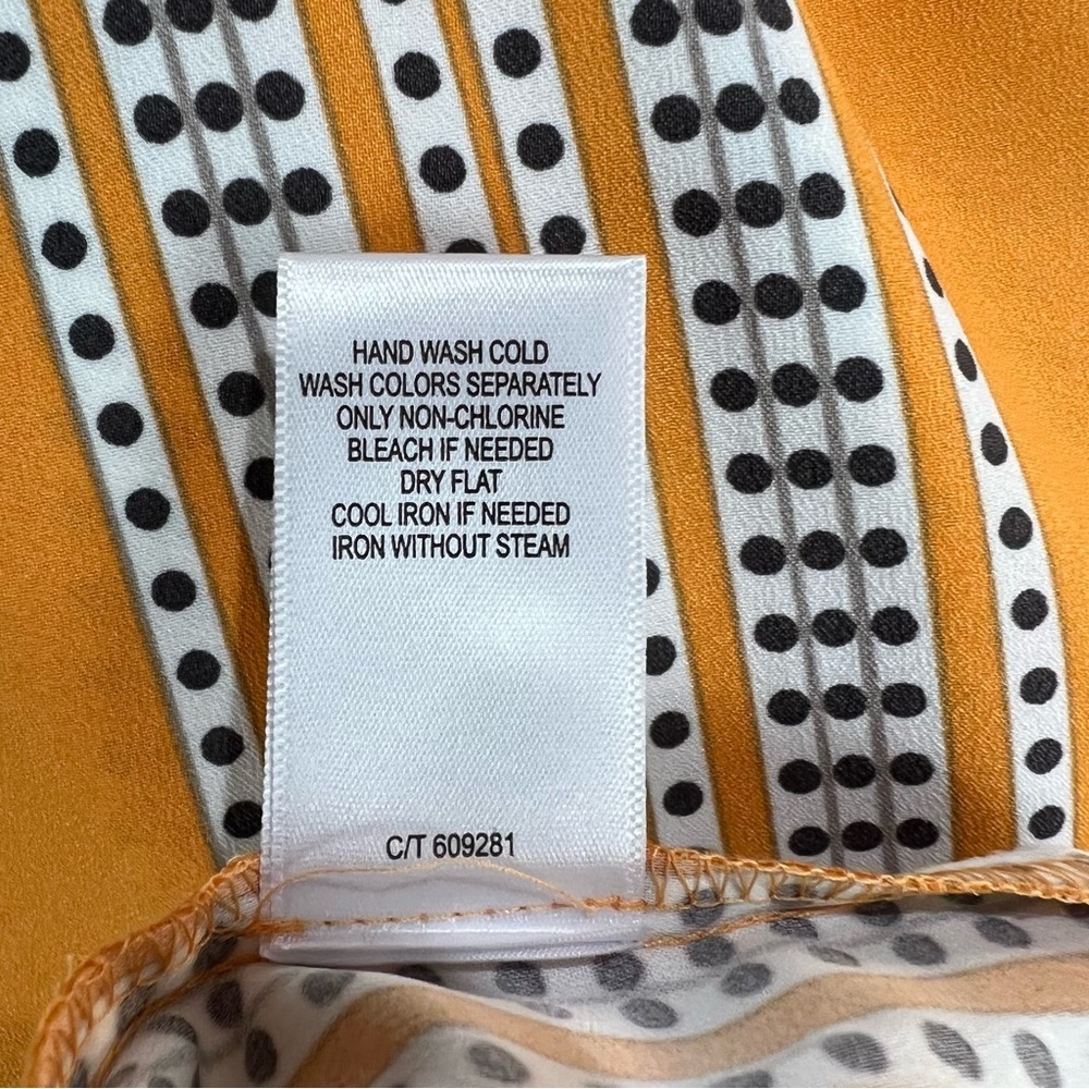 Taylor Yellow and White Puff Sleeve Sundress - Picture 13 of 14